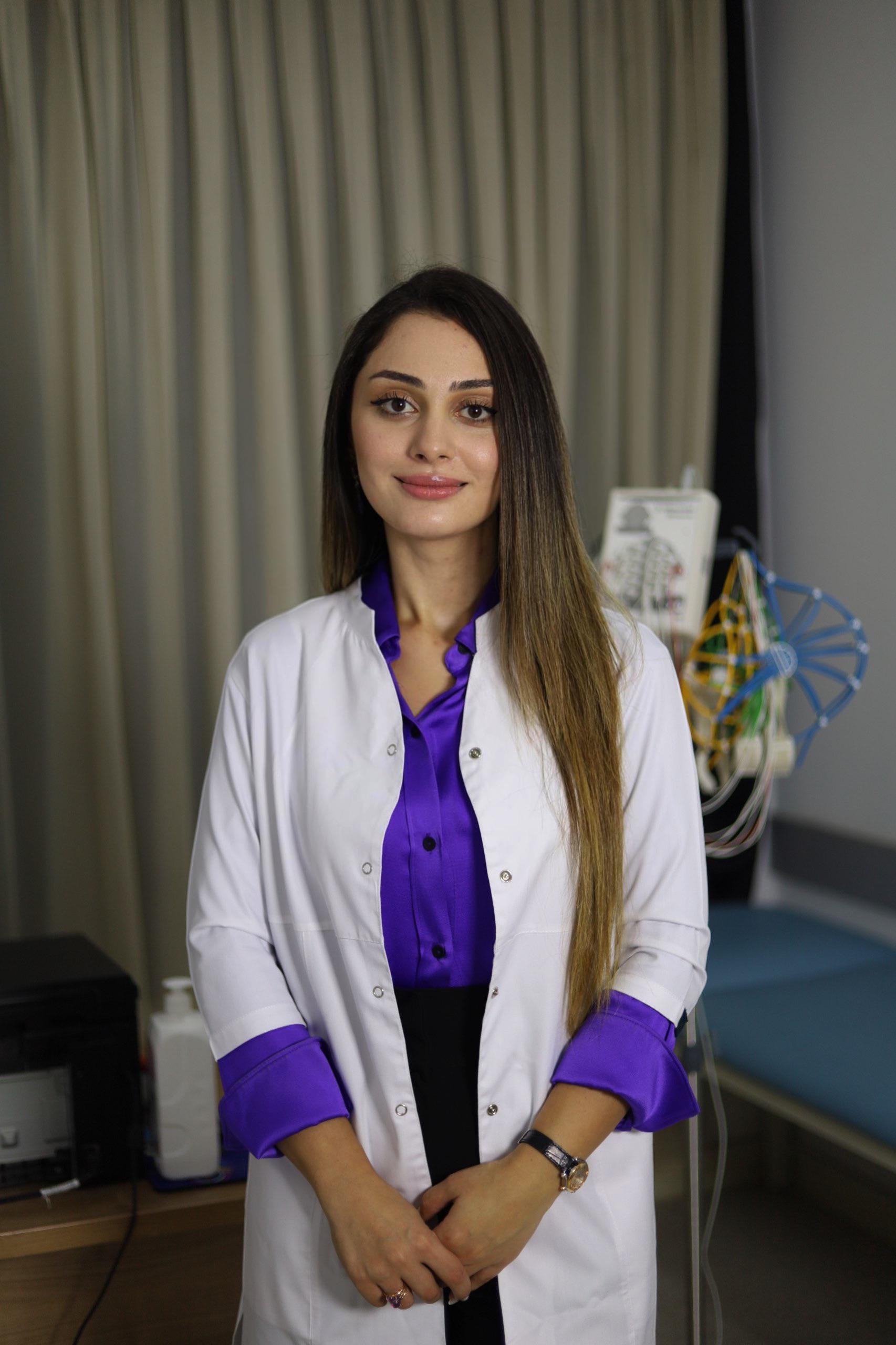 Dr. Ülkər Mürsəlova - Bakıda beynəlxalq təcrübəli uşaq nevroloqu, epilepsiya və ADHD mütəxəssisi